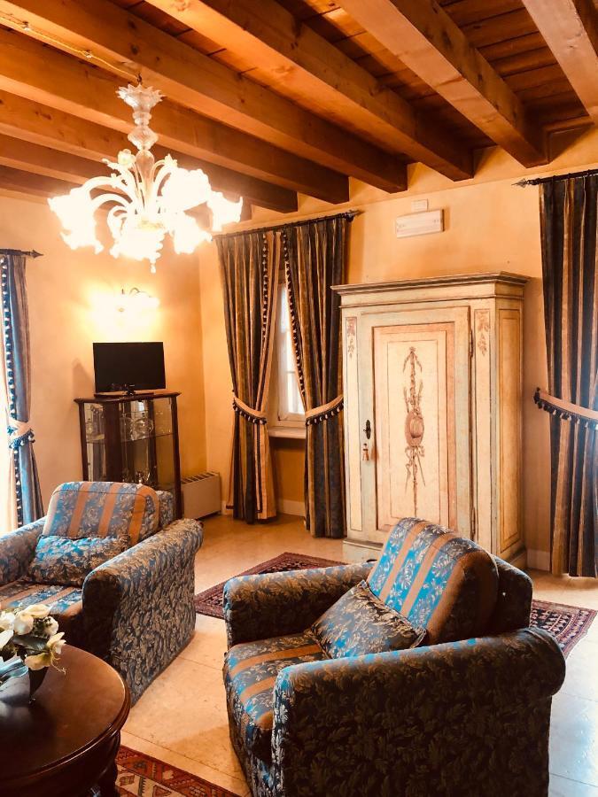Antica Dimora Corte Impero Аффі Екстер'єр фото